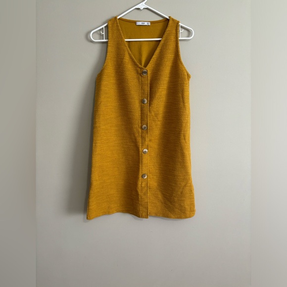 Gently Used Mustard Yellow Sleeveless Dress - Size M - Picture 1 of 3